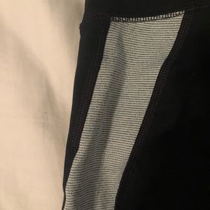 UnderArmor leggings with cute detail